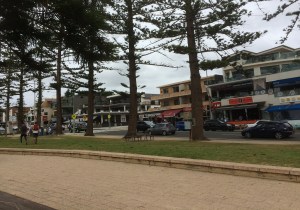 Restaurants at Dee Why Beach